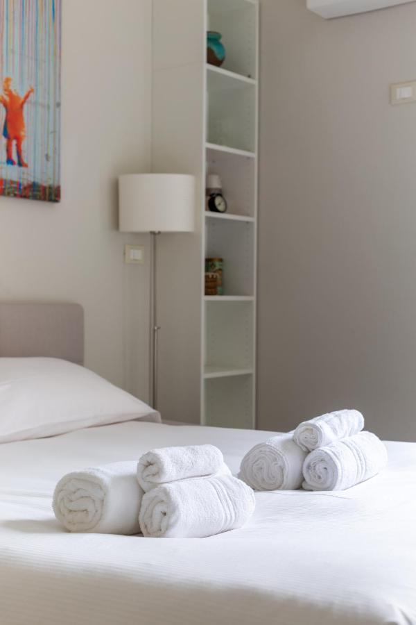 Bnbutler - Panizza - Grazioso Monolocale, Posizione Elegante E Centrale Milaan Buitenkant foto